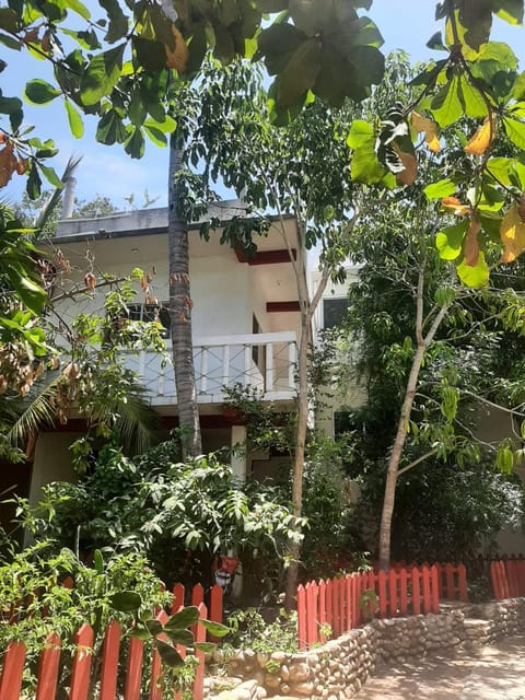 Property building, Garden