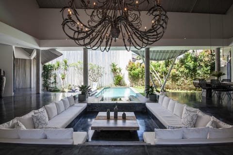 Living room, Swimming pool