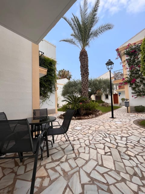 Property building, Patio, Garden, Garden, Garden view