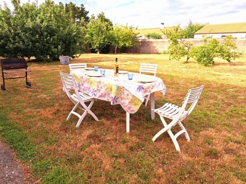 Patio, Garden, Garden view