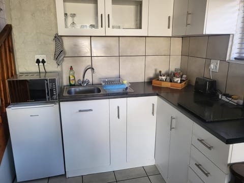 9 on Oostersee Apartment in Cape Town