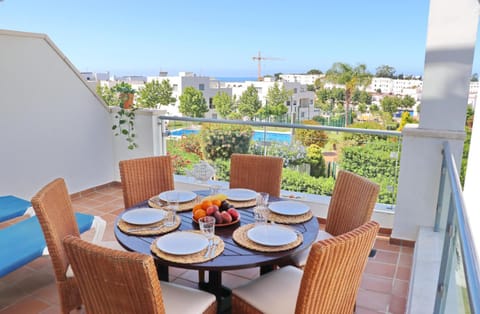 Off site, Balcony/Terrace, Dining area, Sea view