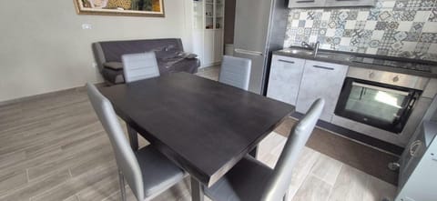 APPARTAMENTO ELEGANTE CARBONIA Apartment in Carbonia