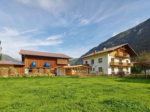 Facade/entrance, Summer