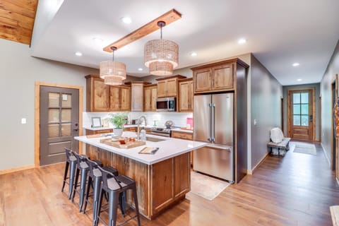 Gorgeous Drasco Home Near Greers Ferry Lake! House in Greers Ferry Lake