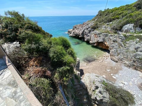 Семейный комплекс для отдыха Campground/ 
RV Resort in Ulcinj Municipality