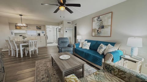 El Matador 125 - FREE TICKETS!! Your stay includes free tickets to many area attractions! House in Okaloosa Island