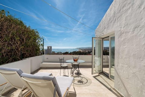 Balcony/Terrace, Balcony/Terrace