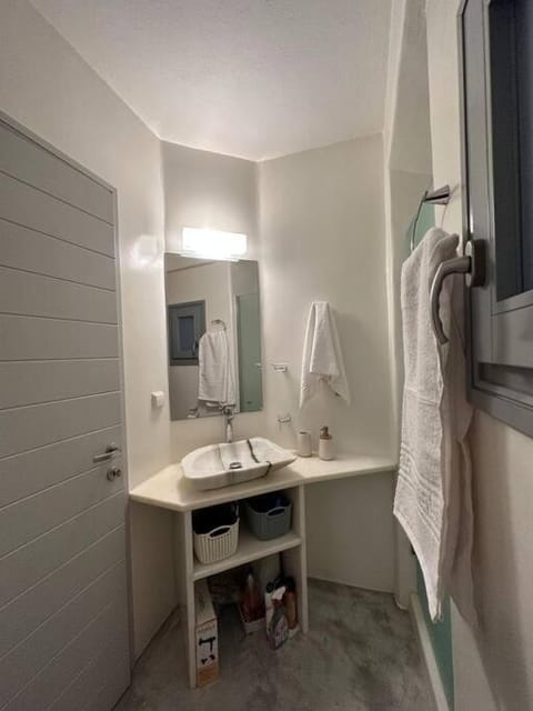 Nikolettas Central House Paros Apartment in Paros