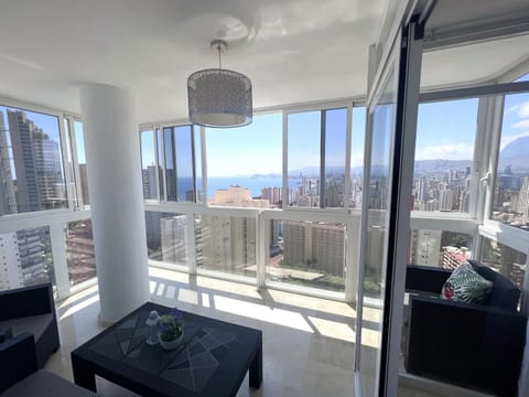 City view, Mountain view, Sea view