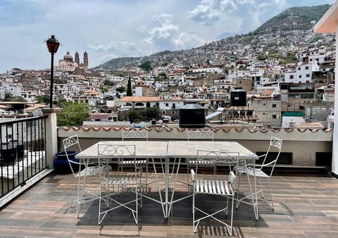 Day, View (from property/room), Balcony/Terrace, Mountain view