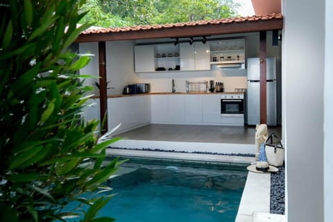 Villa Nusa Dua 4 Bedroom - Pool, 3 Bathrooms Villa in Kuta Selatan