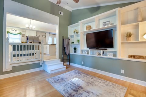 Southern Escape in Guyton Private Yard and Hot Tub! House in Port Wentworth