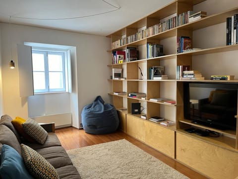 TV and multimedia, Living room