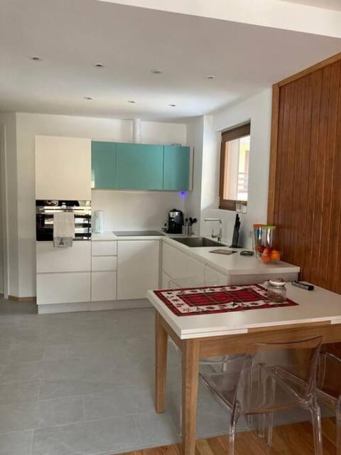 Miri Apartment Apartment in Aosta Valley, Italy