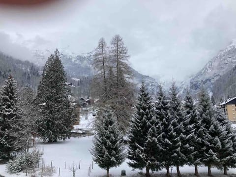 Miri Apartment Apartment in Aosta Valley, Italy