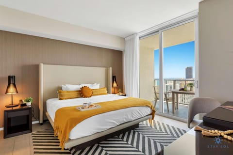 Awesome Bayview - Pools - Gym Apartment in Hollywood Beach