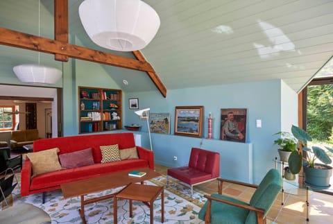 Living room, Garden view