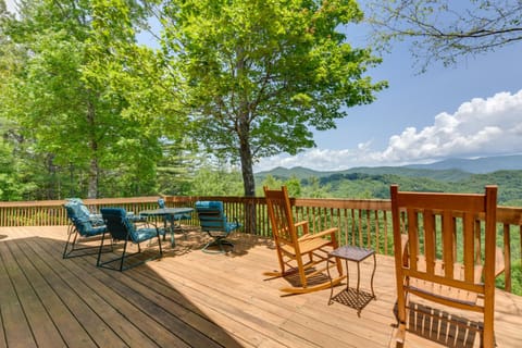 Almond Vacation Rental with Mountain Views! House in Stecoah