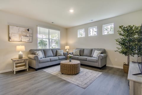 3 Mi to Bethany Beach Ocean View Home with Patio House in Bethany Beach