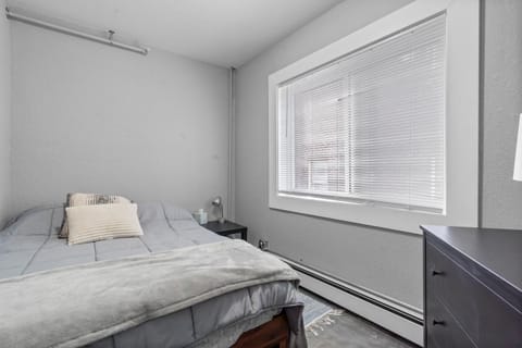 Navarre Apartments Apartment in Des Moines