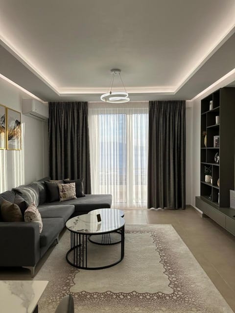 Sea View Apartment Luxury Apartment in Vlorë