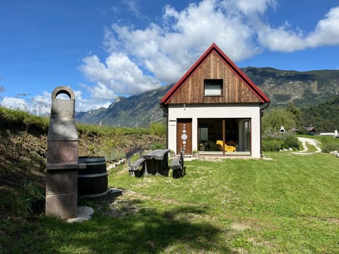 Property building, BBQ facilities