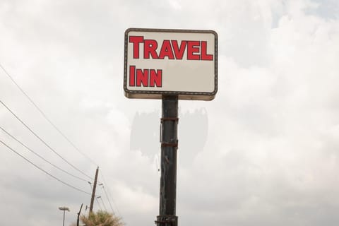 Travel Inn & Suites Motel in Humble