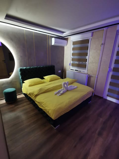 Princ Lux jaccuzi and sauna with free parking Apartment in Novi Sad