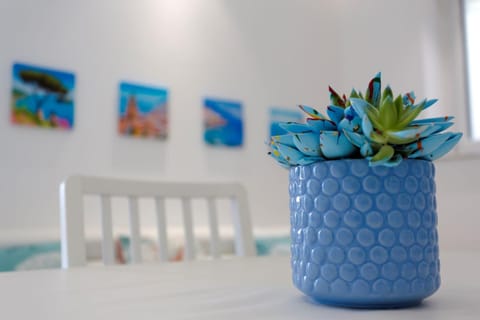 Decorative detail, Dining area