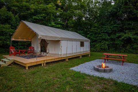 Boutique Camp Getaway at Roaring River Luxury tent in Roaring River Township