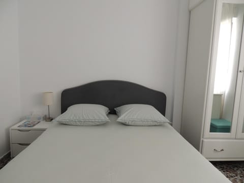 Chambre en colocation Vacation rental in Gandia