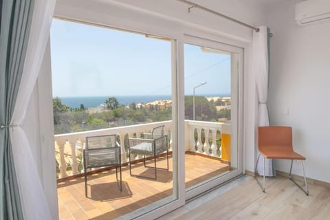 Bedroom, Sea view