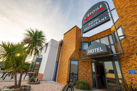 Property building, Property logo or sign