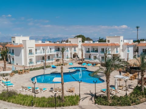 Property building, Patio, Restaurant/places to eat, Day, View (from property/room), Garden view, Landmark view, Mountain view, Pool view, Swimming pool, Location, sunbed