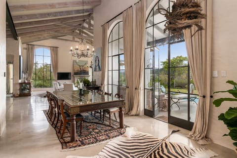 Luxury Country Escape Villa in Knysna