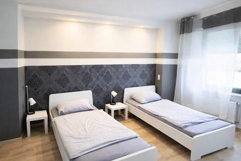 4RENT Apartments - Monteurzimmer Bed and Breakfast in Worms