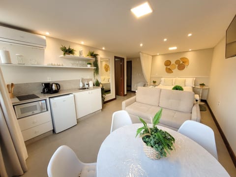Photo of the whole room, kitchen