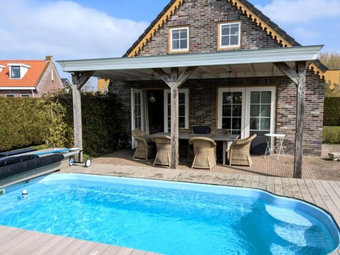 Balcony/Terrace, Swimming pool