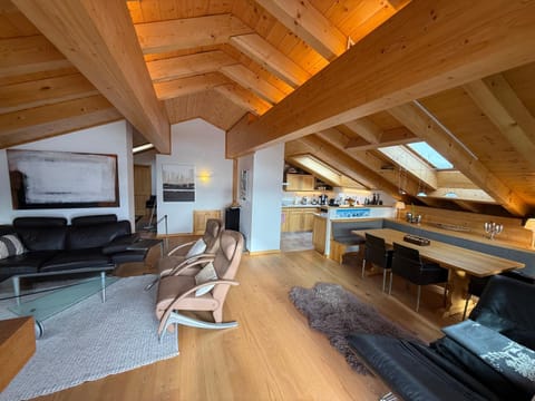 Living room, Dining area, kitchen