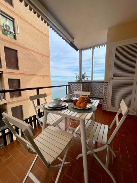 Property building, Sea view, Sea view, Swimming pool
