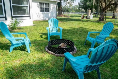 3bdr2bath home in Lutz close to Tampa, 20 min to Stadium, Airport House in Tampa