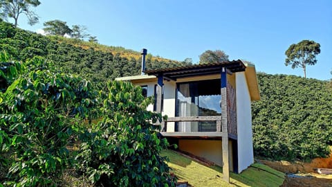 Property building, Natural landscape, Spa and wellness centre/facilities