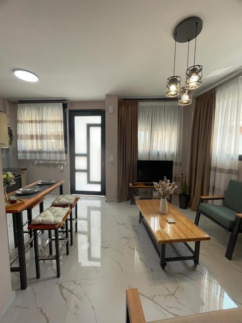 Anastasia's Luxury House Apartment in Kavala