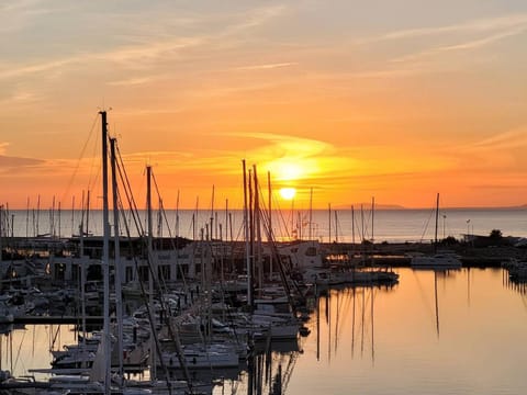Day, Natural landscape, Other, Sea view, Sunset