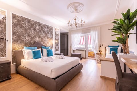 Bed, Photo of the whole room