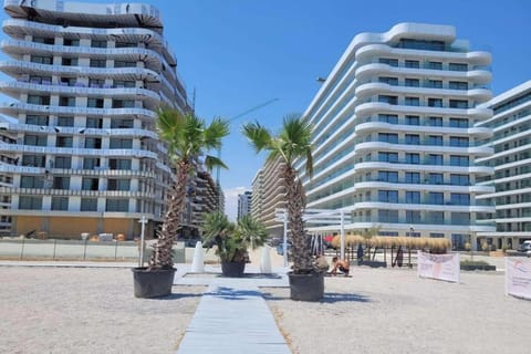 Property building, Location