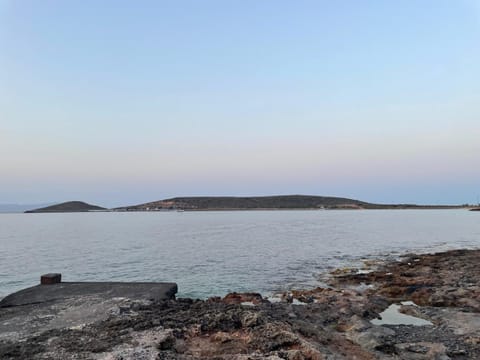 The Rock Seaside House - Etheras Properties House in Islands