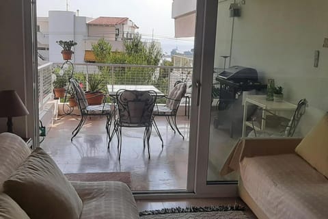 View (from property/room), Balcony/Terrace, Living room, Seating area