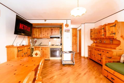 Mara's House - Piste da Sci e Garage privato Apartment in Sauze d'Oulx